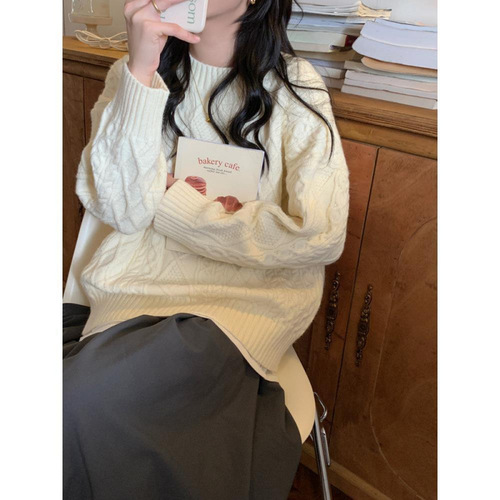 KANING Women's New Year Red Cable Knit Cardigan Sweater 2025 Autumn Winter Retro Slouchy Round Neck Knit Top