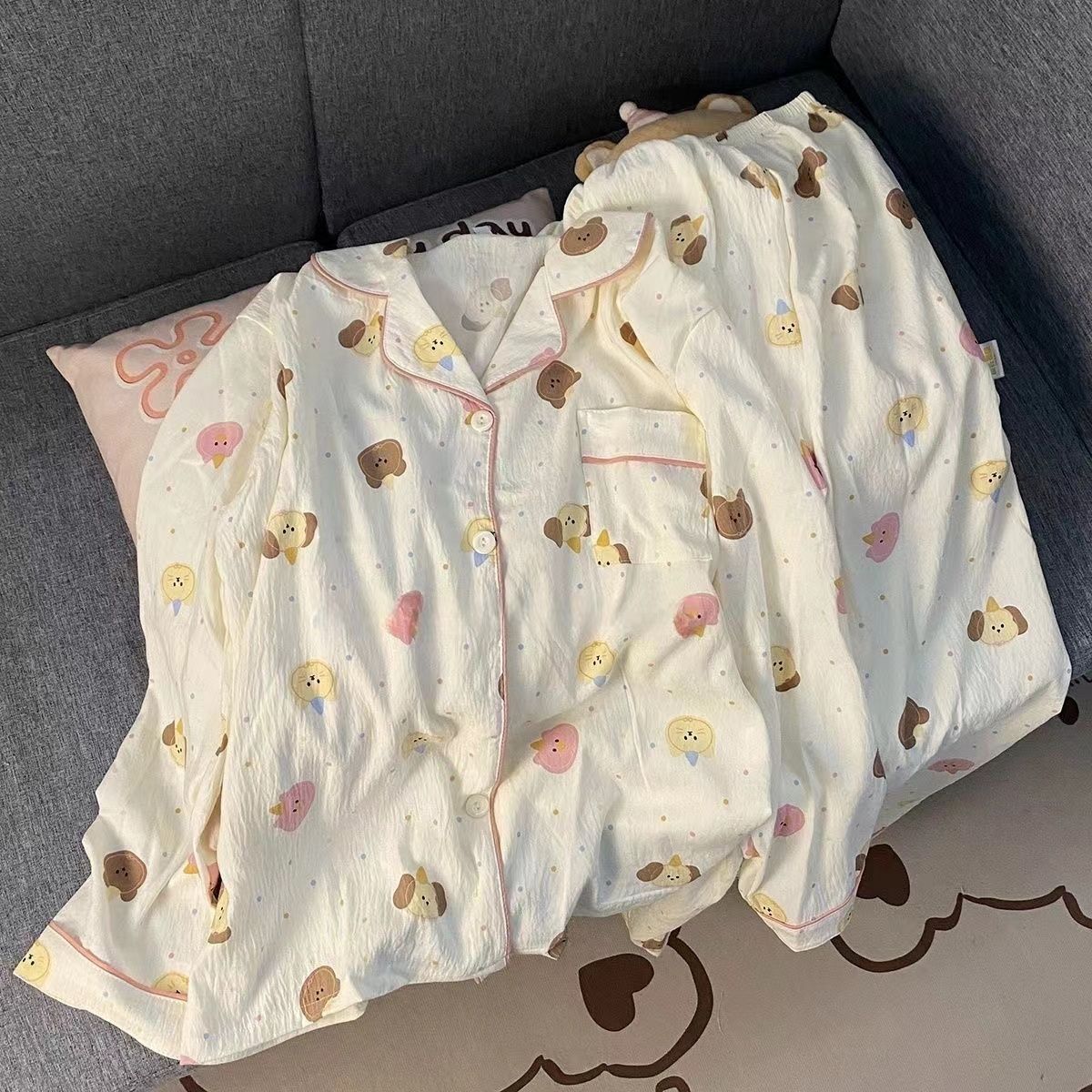 Al por mayor transfronterizo otoño nuevo pijama de manga larga nube de algodón de dibujos animados ropa doméstica de mujer se puede usar con un lindo conjunto de solapa