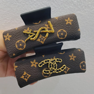 �߼��д����ϻ��lץ�A�͹�С���L���~�A�����¿�ɫϵ��ʽ��ĸץ�A