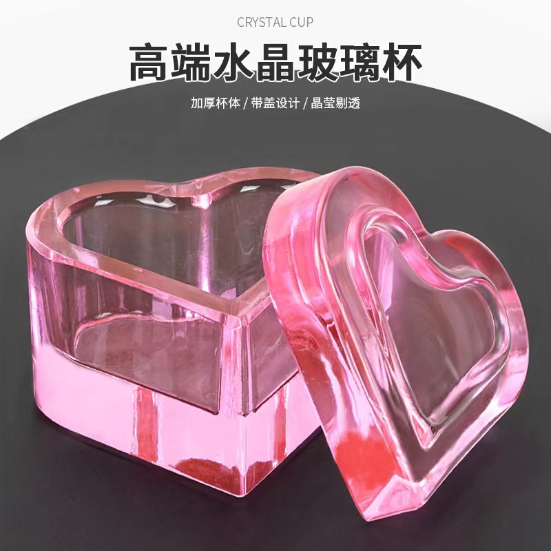 Nuevo arte de uñas de alta calidad transfronteriza con tapa taza de cristal en forma de corazón taza de lavado Cristal líquido arte de uñas taza de cristal