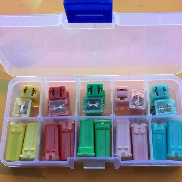 Квадратный предохранитель автомобиля костюм предохранителя приборной панели автомобиля