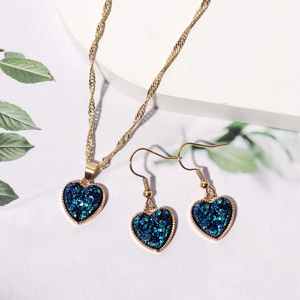 1 Set Simple Style Heart Shape Alloy Plating Women's Pendant Necklace display picture 2