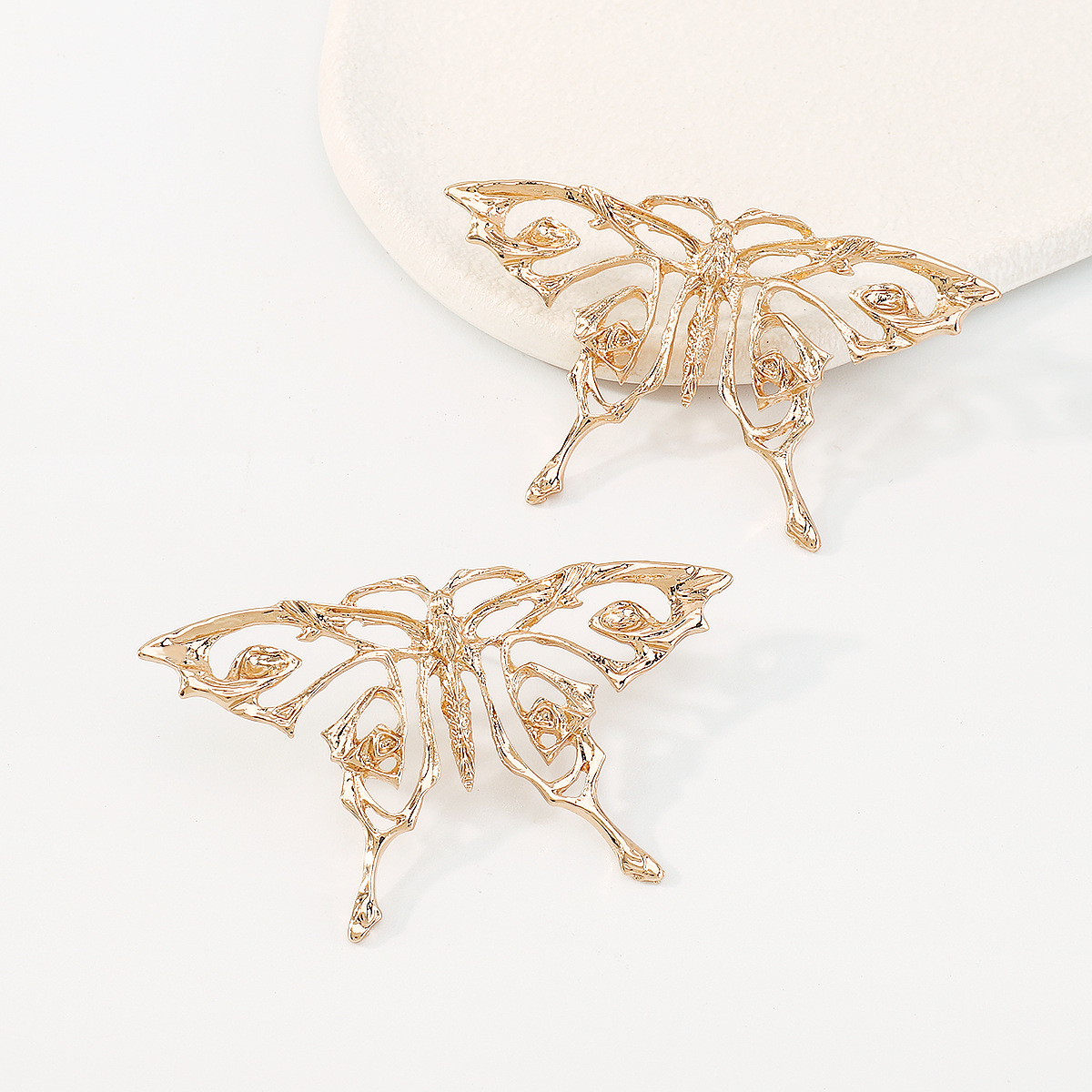 Fashion Butterfly Alloy Plating Womenu0027S Ear Studs 1 Pair