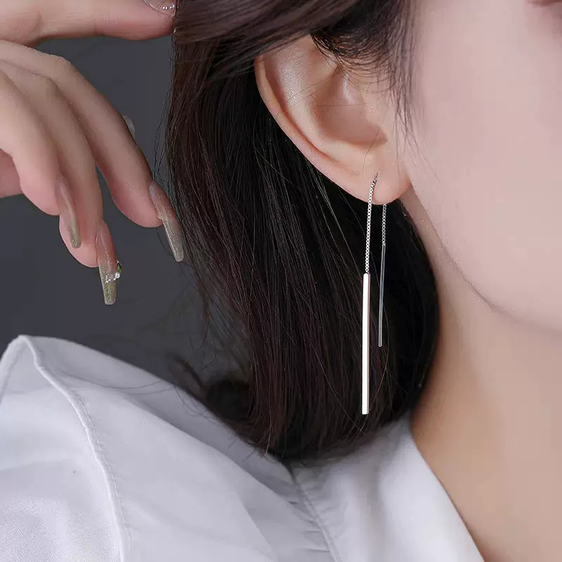 新款时尚银色极简流苏耳线小众独特设计感个性圆脸耳饰显瘦耳环