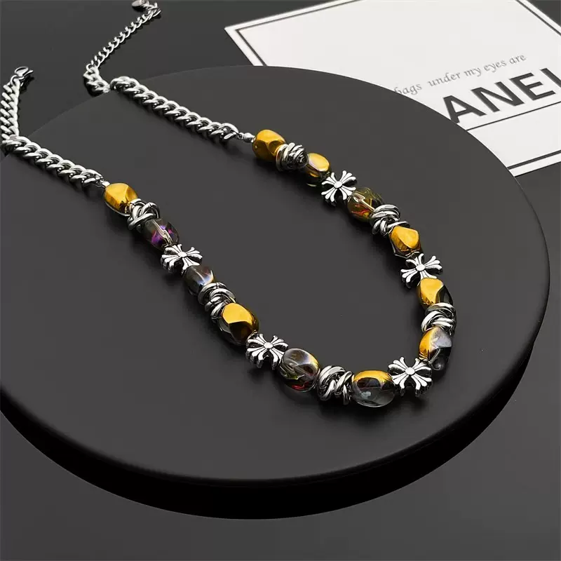 新款冷淡风项链女小众设计高级感卫衣毛衣链嘻哈锁骨链十字花串珠