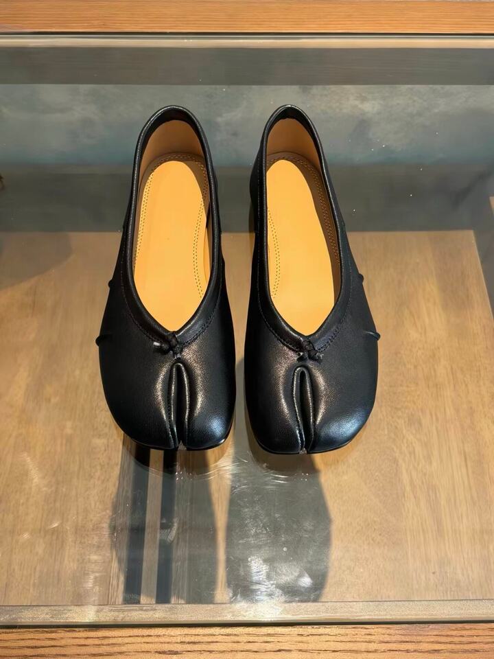 Giày Mary Jane mũi tách ngón gót vuông 3–6 cm da bò hai lớp — màu đen chi tiết 13