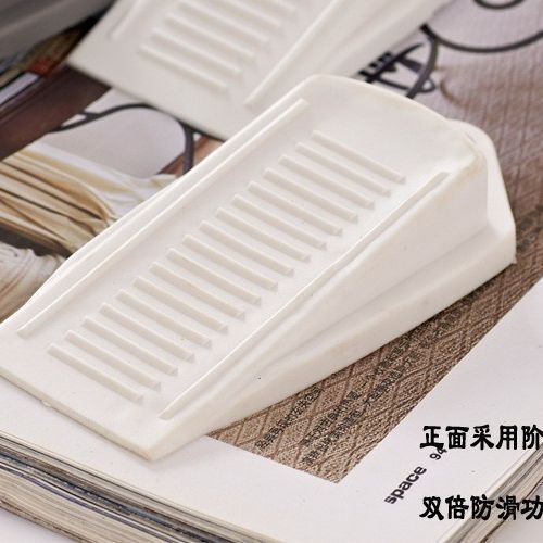 Dudu Bear child protective equipment windproof door stop door bottom safety door stop baby rubber anti-pinch door stopper