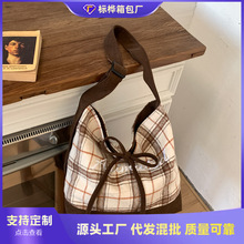 跨境复古格子包秋冬百搭新款双面背包简约单肩斜跨包大容量托特包