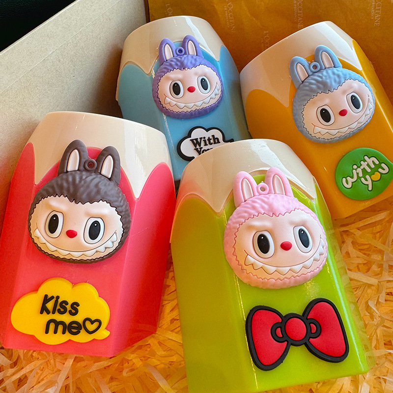 Caja de almacenamiento de bolígrafo simple cuadrada hexagonal escritorio de estudiantes estilo simple barril de lápiz atmosférico