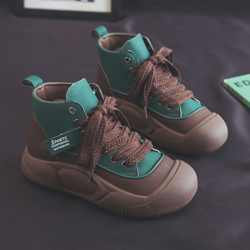 Estación Europea retro Martin botas mujer 2023 otoño nuevo cuero feo lindo cabeza grande moda mid-top transpirable zapatos Casuales