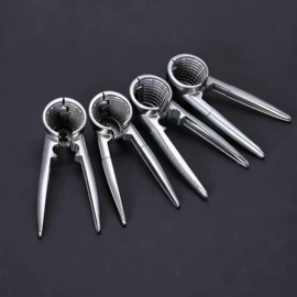 抹泥板;油灰刀;核桃夹