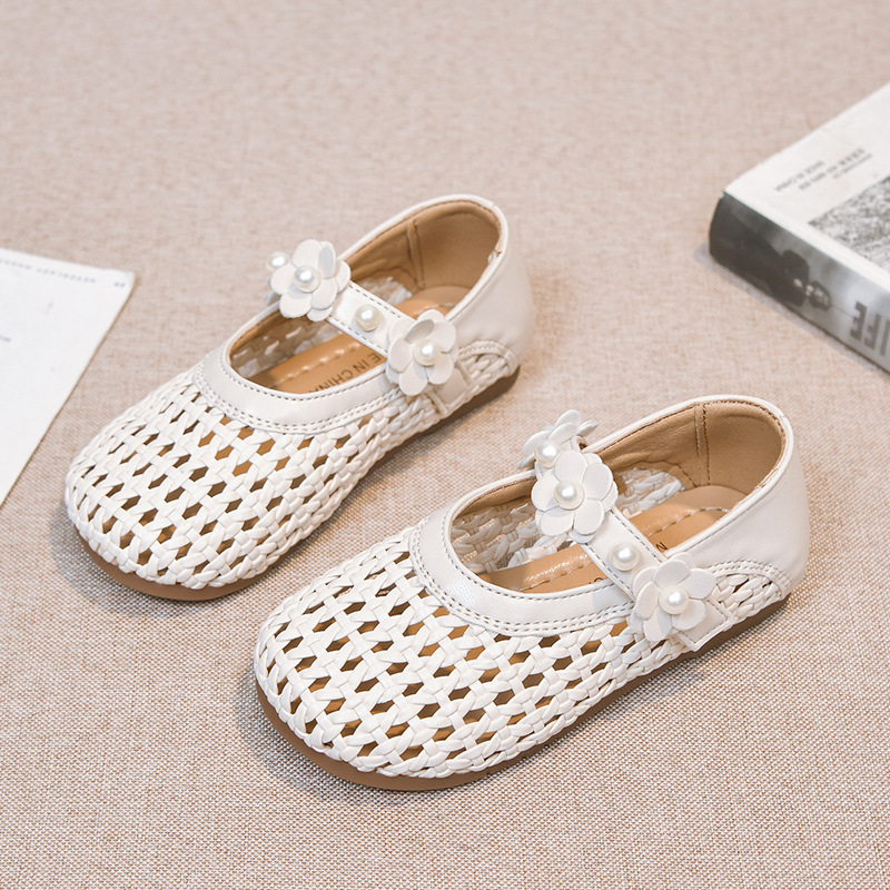 Zapatos romanos trenzados para niñas 2026 verano nuevo niño de moda universal hueco con suela suave zapatos de princesa zapatos image 4