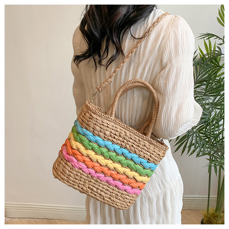 Women's Medium Straw Stripe Vacation Beach Weave Zipper Straw Bag display picture 3