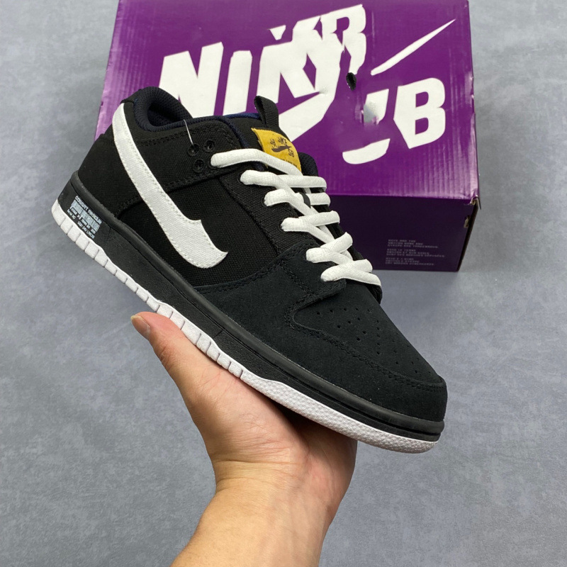 Pure Original Dunk Sneakers for Men and Women, High-End Sb Low Electric Embroidery Casual Sports Shoes, Canvas Easy-Care Work Clothing Trendy Sneakers Pure Original Dunk Sneakers for Men and Women, High-End Sb Low Electric Embroidery Casual Sports Shoes, Canvas Easy-Care Work Clothing Trendy Sneakers