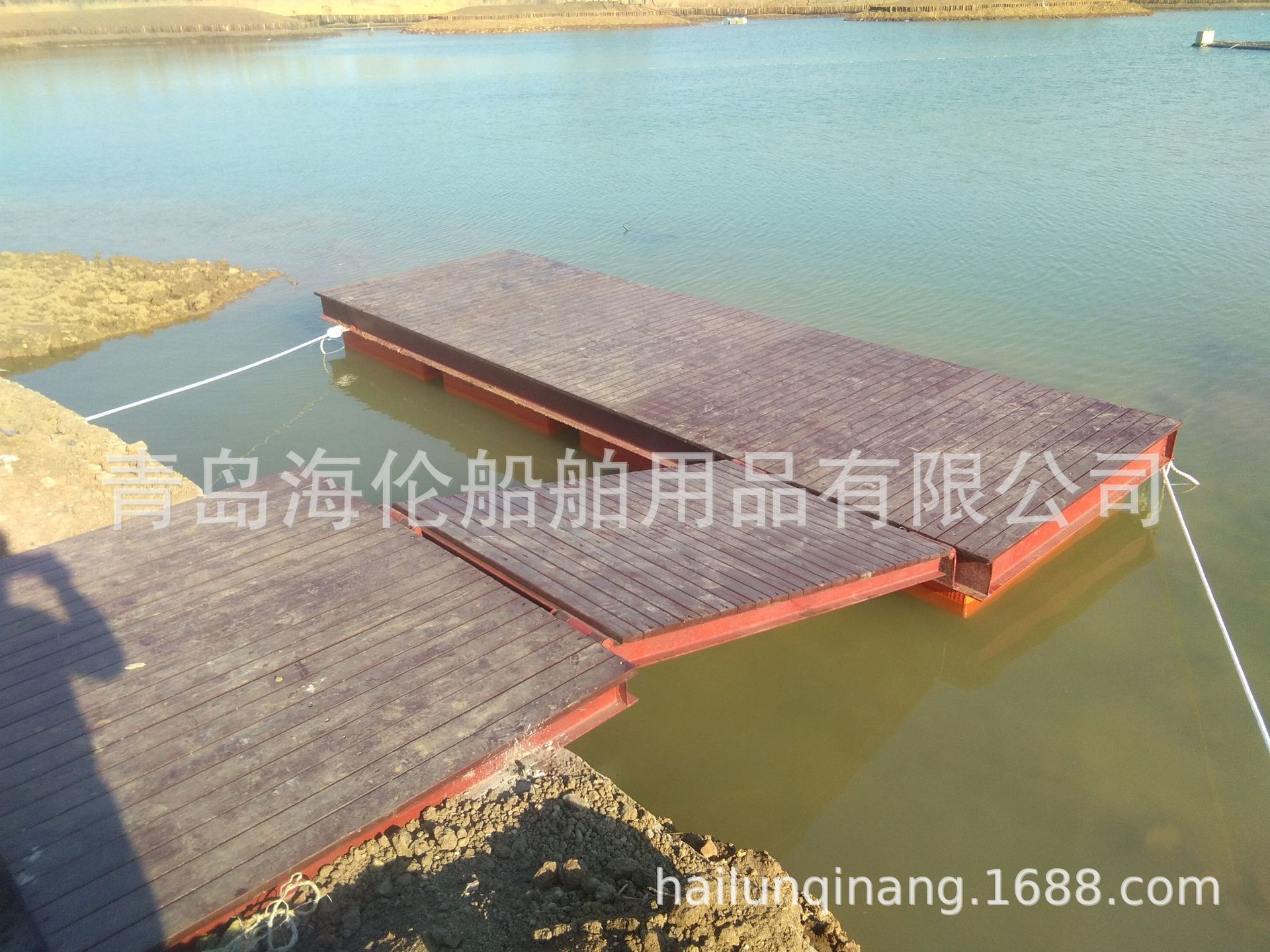 进口组合式浮筒 水上平台防撞设施青岛即墨否是海伦0.2-4.5米橡胶