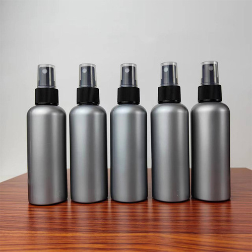 100ml plastic bottle PE light-proof fine mist spray bottle small alcohol disinfectant water small spray bottle portable dispensing bottle