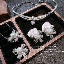 �������ʹڌ�ʯ�� �Ŷ��� �18K������Y�ʯؐ��������h �M��
