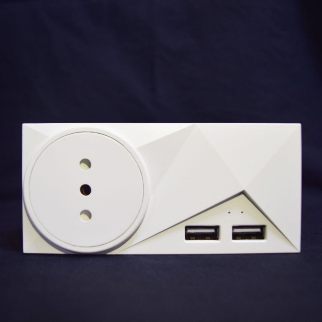 意规电量功率计量alexa智能wifi插座智能家居定时手机远程usb排插