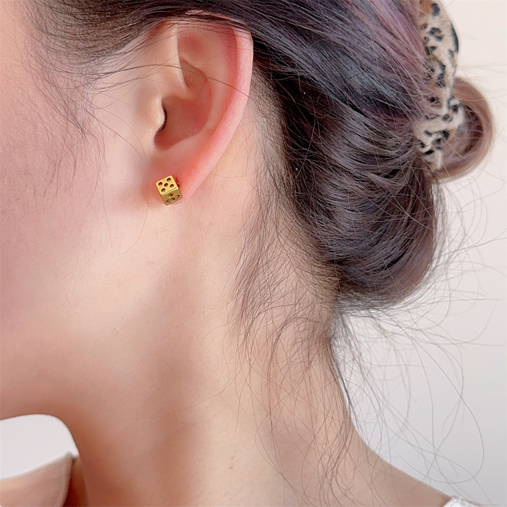 5g Weight 925 Sterling Silver Ear Needle Material Ear Studs Classification 1 Pair Quantity Daily Occasion Copper Material Geometric, Dice Pattern All Seasons Season Women's Gender Polished Finish IG Style, Basic, Simple Style Style 1 Pair IG Style Basic Simple Style Geometric Dice Copper Ear Studs 8