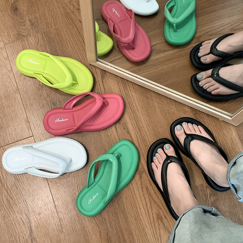 Women's Summer New Slides Soft Sole Indoor Anti-Slip Outwear Lightweight Fashion Beach Sandals