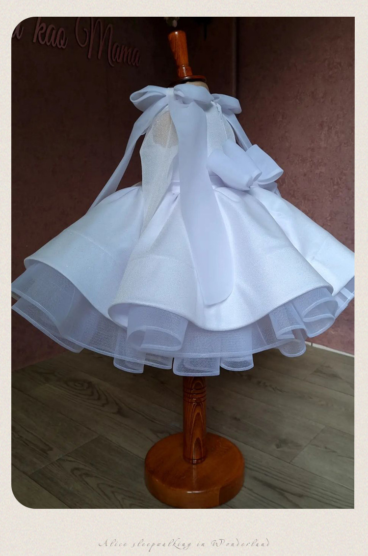Vestido de cetim branco para menina com laço e tutu princesa_voghion.com