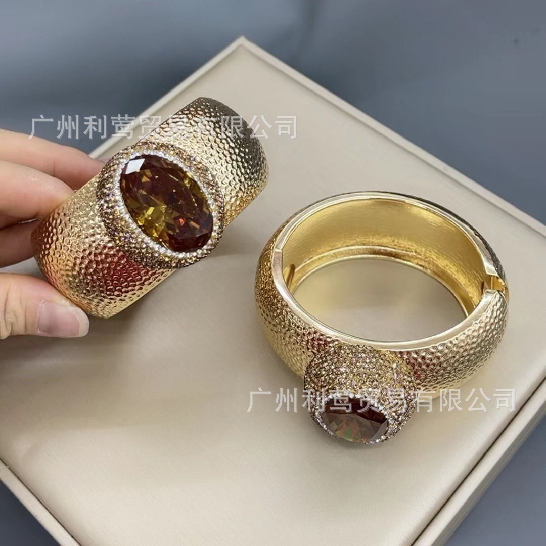 Bracelet natural stone