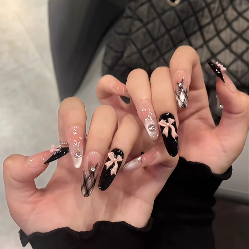[Princess Plaid] Black French Bow Diamond Gradient Cat Eye Manicure Purely Handmade Wearable Nails Medium Length