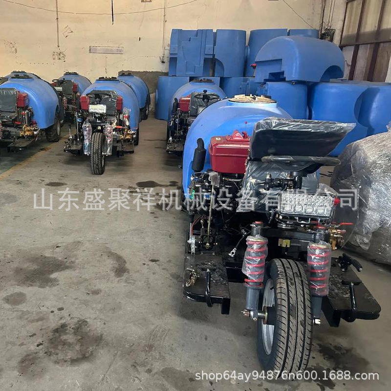 Shengjuxiang máquina de pulverización mecánica de 8 metros de pulverización de ancho de brazo de expansión de cuatro ruedas auto-propulsado