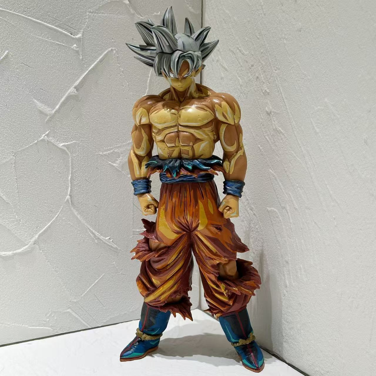 30cm súper Saiyan Goku Vegeta cómic color, Goku abraza a padre e hijo, super cuatro manos al por mayor