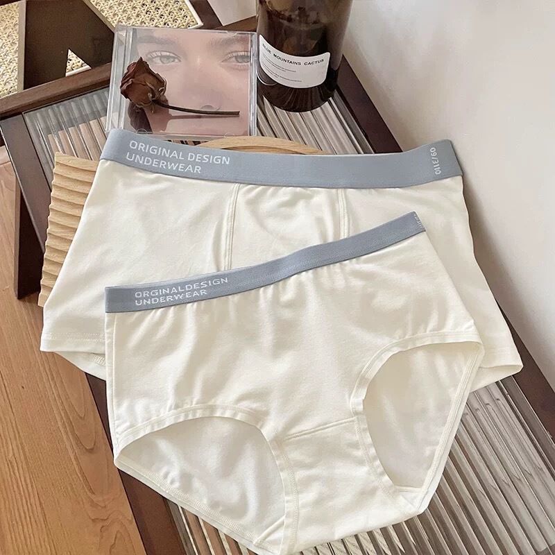 Category 5A Bacteriostatic Couple Underwear for One Man and One Woman Simple Mid-Waist Men's Underwear Cotton Traceless Four-Corner Shorts Head for Girls