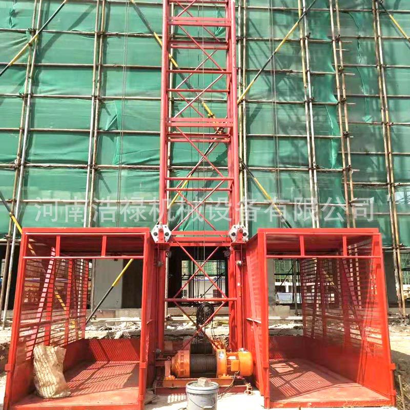 楼房改造两笼一柱子货用升降机 双吊笼升降龙门架 垂直井架货梯