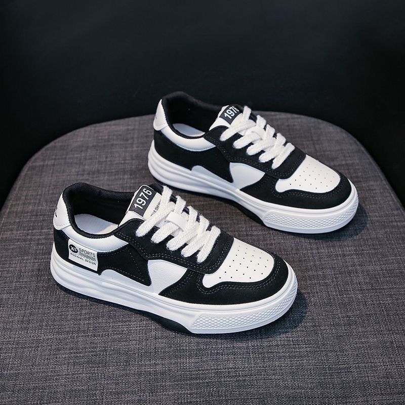 Popular Thick-Soled Casual Sports Shoes for Women Ins Trend 2025 New Niche Versatile Running White Sneakers