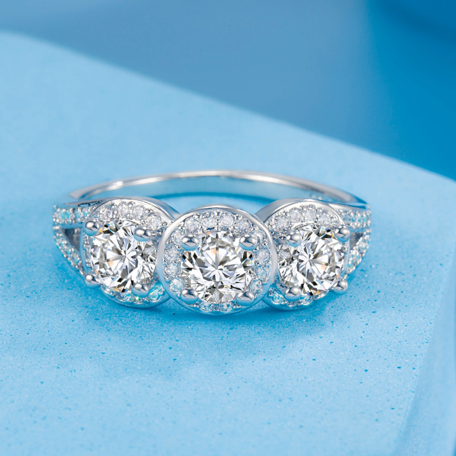 Wedding ring, fashionable zirconium, ring with stone, European style, micro incrustation, diamond encrusted, Birthday gift