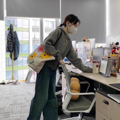 Coreyangray Hooded Double Zipper Women's Sweater Jacket 2025 Early Spring New Retro Leisure Style Loose Knit Cardigan