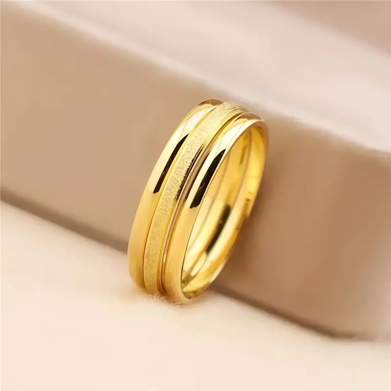 Oval Cz Engagement Ring And Stackable Ring Set In Sterling Silver_voghion.com