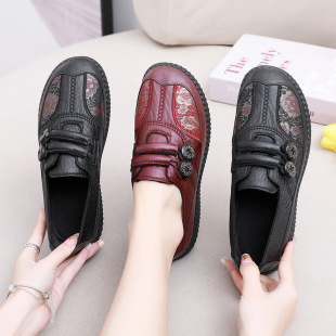 2023 Spring Old Beijing Cloth Shoes for Women, Fashionable Casual Soft Sole Shoes, Flat Lightweight Shoes for Middle-Aged and Elderly Mothers, Breathable