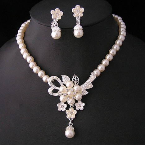 Corea joyería nupcial al por mayor rhinestone perla cadena vestido de boda la cena nupcial collar