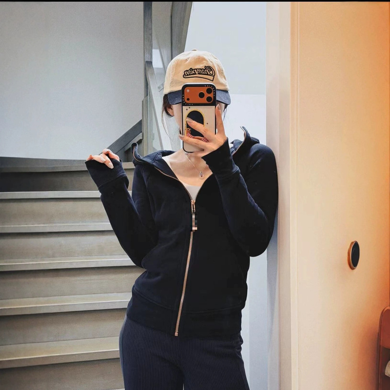 Lulu-Style Scuba Slim-Fit Sweatshirt, Yoga Jacket, Casual Sports Fleece Long-Sleeve Top for Women with Logo