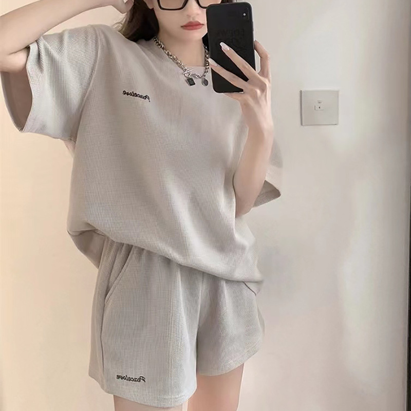 Shorts Sportswear suit Women's Summer Student Loose Hong Kong Style Fashionable Casual Wafflour Two-piece suit New Fashionable