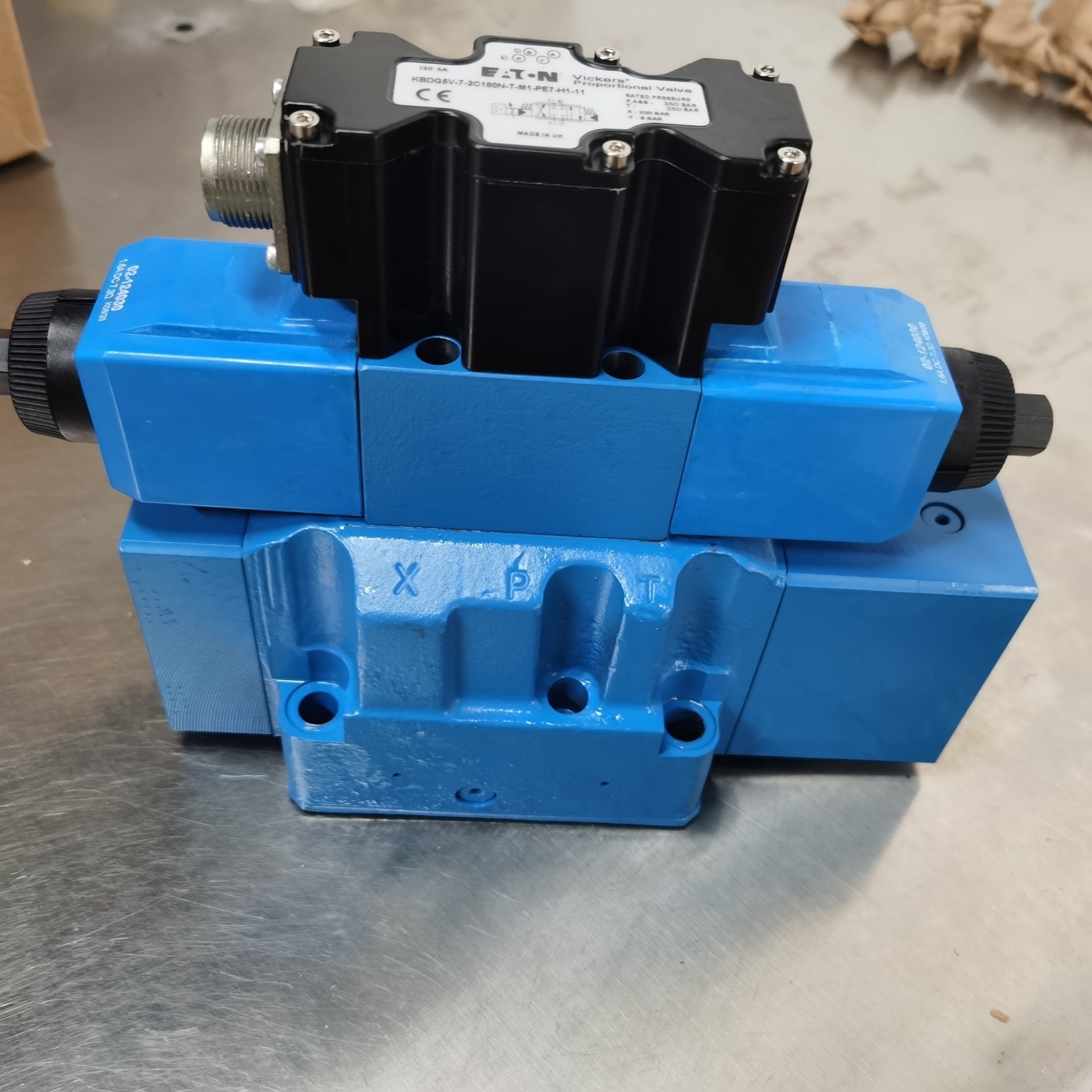 伊顿威格士电液比例阀KBFDG4V-3-33C07N-Z-M1-PC7-H7-12液压议价