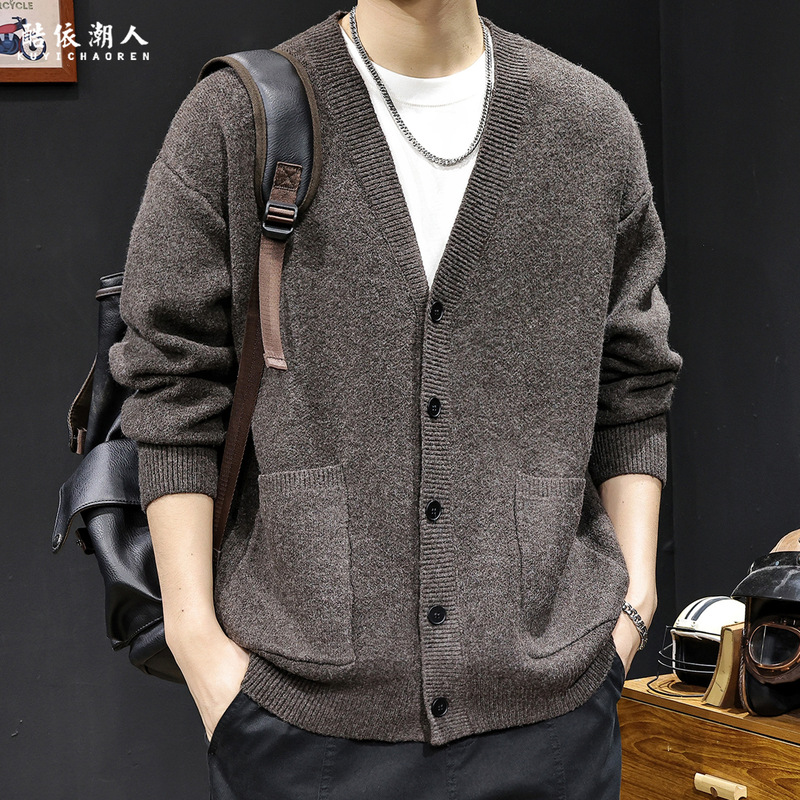 V-Neck Buttoned Cardigan Sweater Men's Jacket 2026 New Autumn and Winter Loose Large Size Knitted Casual High-End Trendy Brand V-Neck Buttoned Cardigan Sweater Men's Jacket 2026 New Autumn and Winter Loose Large Size Knitted Casual High-End Trendy Brand