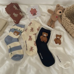 Korean Dongdaemun Teddy Bear Socks for Women, Medium Length, Ins Trendy Cute Sweet Cartoon Style Socks for Spring, Autumn, and Winter