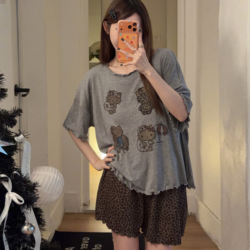 Korean-Style Summer Sweet Cartoon Comfortable and Soft Modal Short-Sleeved Two-Piece Set with Fixed Chest Pads for Home Wear Korean-Style Summer Sweet Cartoon Comfortable and Soft Modal Short-Sleeved Two-Piece Set with Fixed Chest Pads for Home Wear