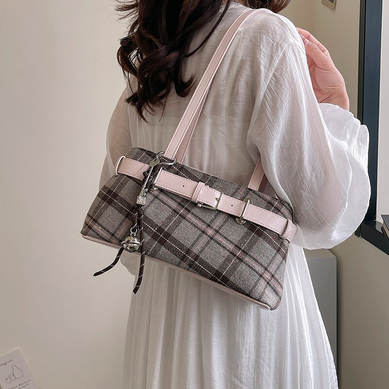 Cross-Border New Style British-Style Pillow Bag for Women, Plaid Handbag, Retro Style Shoulder Bag, Underarm Bag, Student Bag