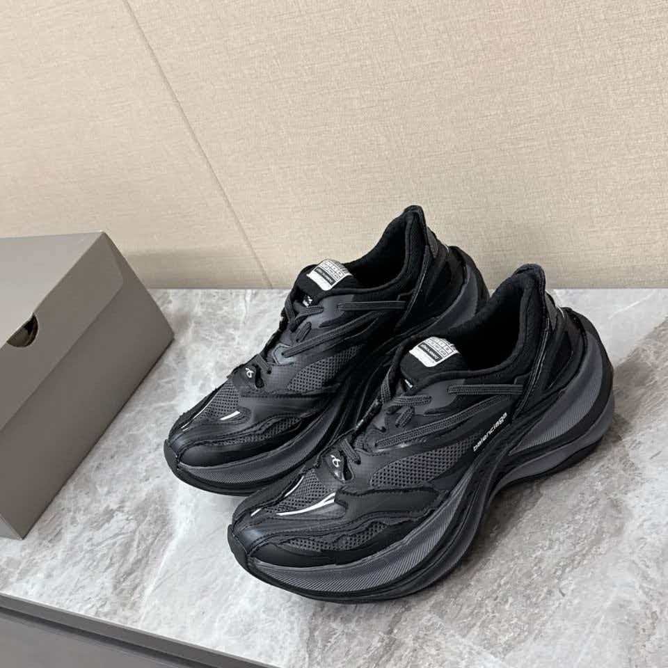 Putian Pure Original Paris 26Th Generation Jet Embossed Print Dad Shoes with Height-Increasing Thick Soles, Breathable Retro Unisex Sneakers