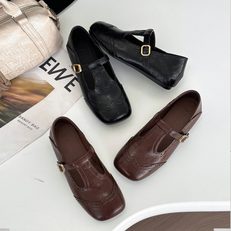 Retro British Style One-Strap Mary Jane Shoes for Women, 2026 Spring New Model, Soft Sole, Comfortable, Versatile Shallow Mouth Flats