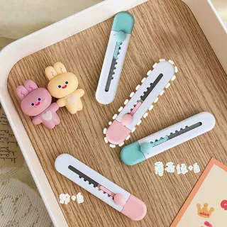 学生手账用裁纸刀文具手工刀拆快递开箱器小刀卡通迷你美工刀