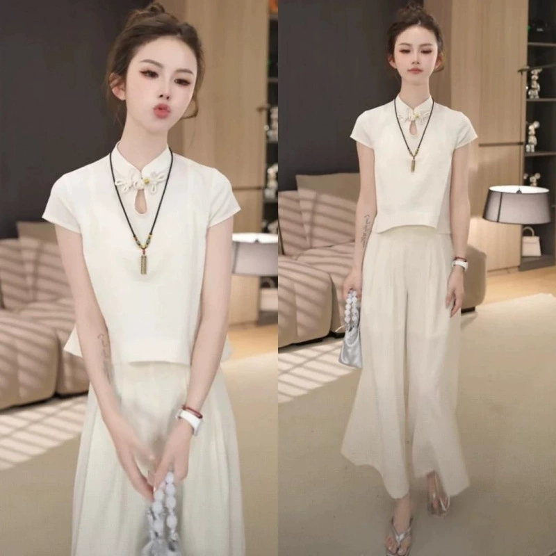 Лето 2025, новый женский костюм в китайском стиле с трехмерной декоративной цветочной пряжкой в ​​национальном стиле, нерегулярный ретро-элегантный для похудения.