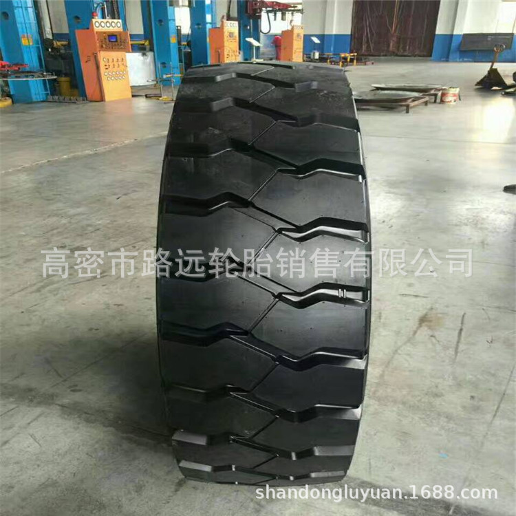 朝阳牌 14.00R25 矿用轮胎 14.00R24 钢丝自卸车轮胎 1400R24