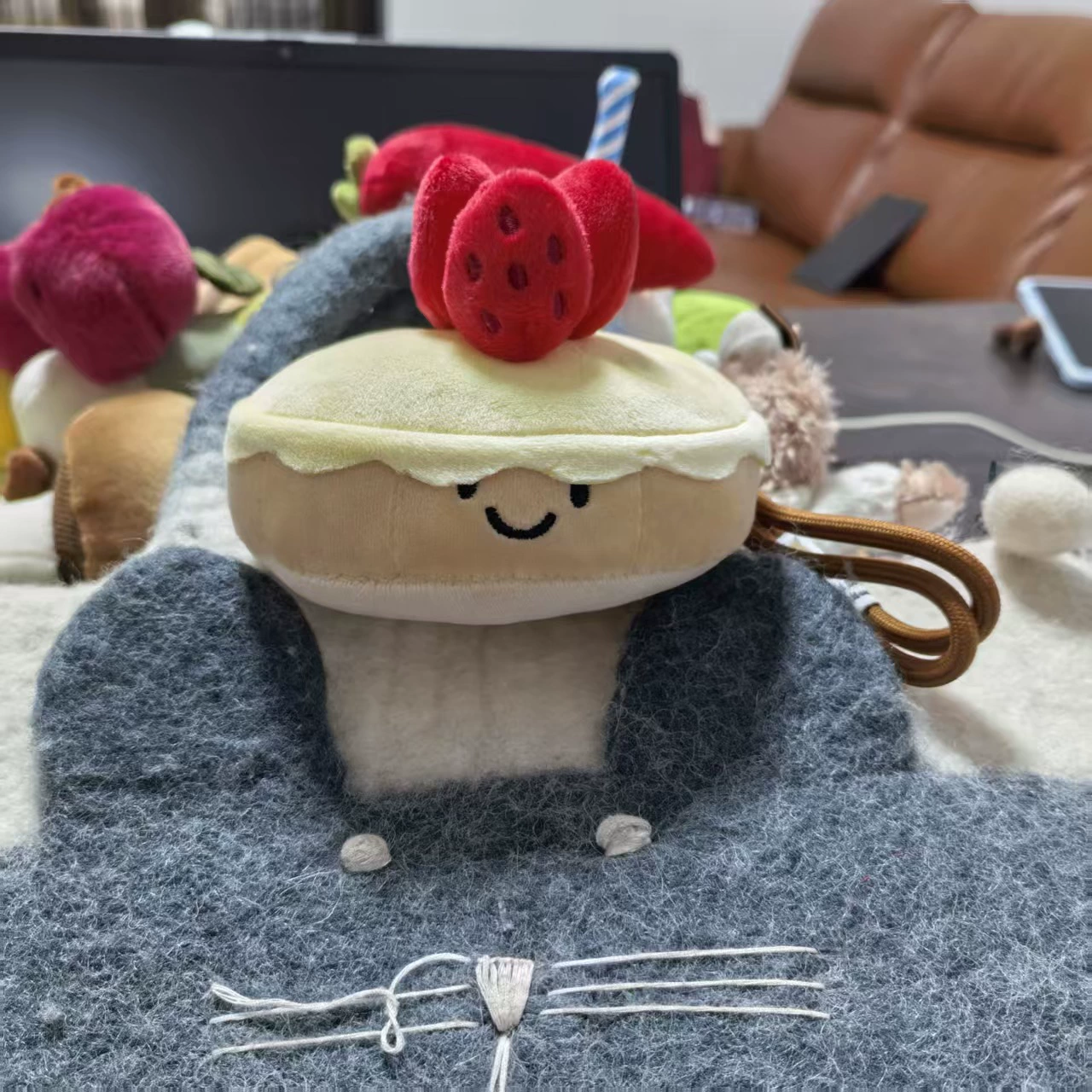 Игровой автомат (слот), плюшевая игрушка, кукла, милый брелок для ключей, подвеска, новая коллекция